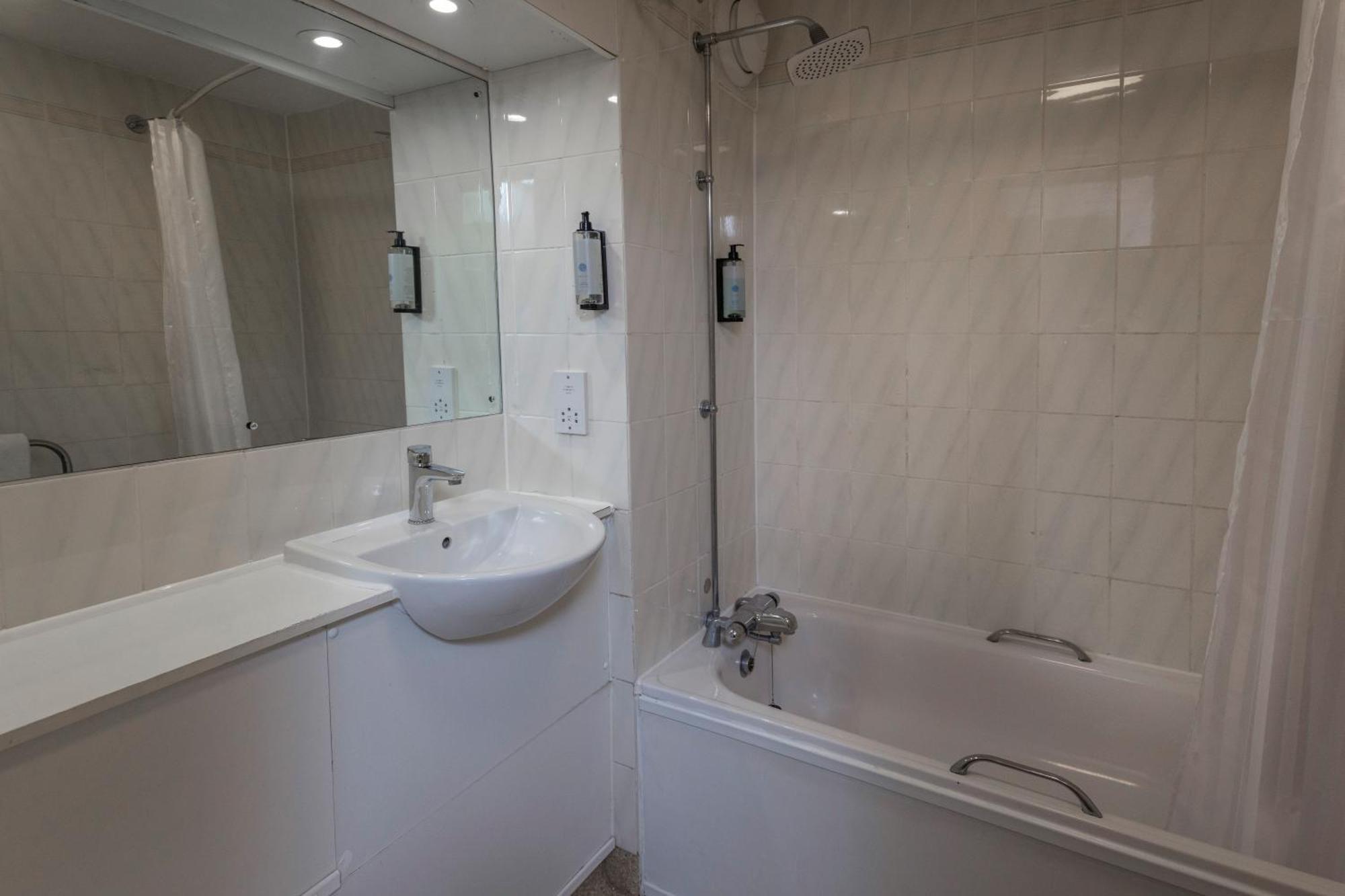 Casa Mere Manchester Airport, Knutsford, Sure Collection By Best Western Bagian luar foto